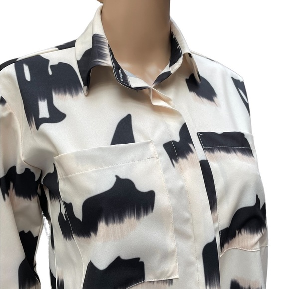 Shein Cream ling sleeve lightweight button down blouse size XS - Picture 2 of 12